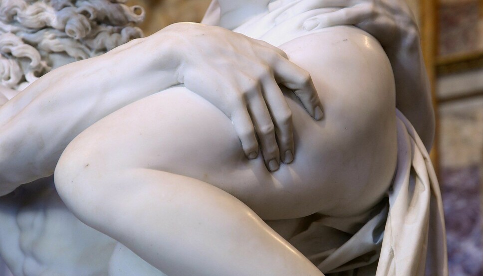 Nærbilde av Gian Lorenzo Berninis skulptur «The Rape of Proserpina».