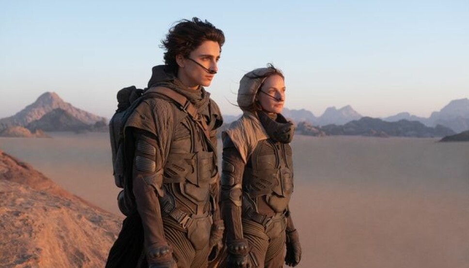 Timothée Chalamet og Rebecca Ferguson spiller i den nye Dune-filmen.
