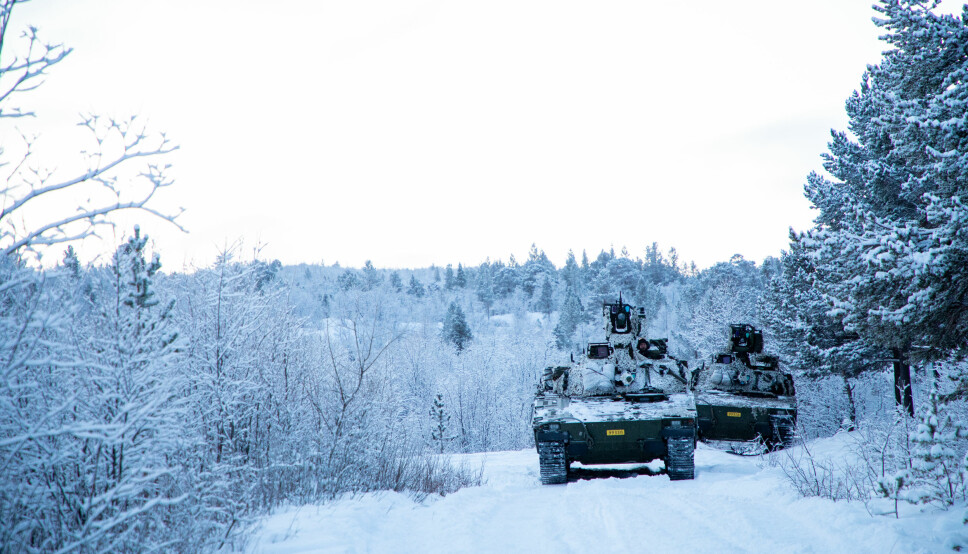 Porsanger bataljon på vinterøvelse i Halkavarre skytefelt.