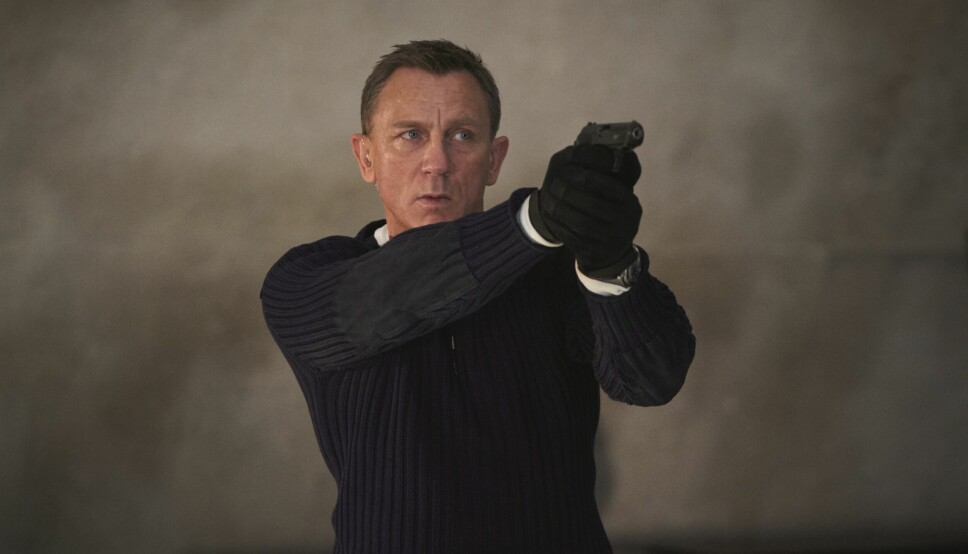 Om 10 år kommer antagelig veldig mange Bond-tilhengere til å mene at Daniel Craig er tidenes beste James Bond, skriver Eirik Løkke.