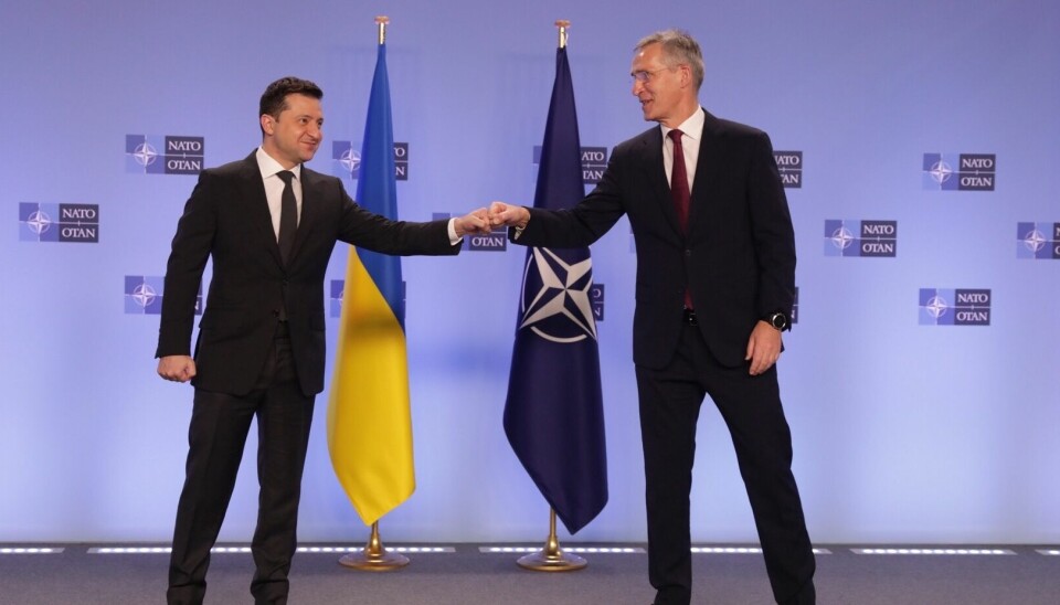 NATOs generalsekretær Jens Stoltenberg og Ukrainas president Volodymyr Zelenskyj.