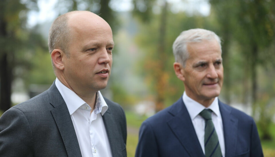 Finansminister Trygve Slagsvold Vedum og statsminister Jonas Gahr Støre under en pressekonferanse om deler av skatteopplegget i forslaget til statsbudsjettet 2023.