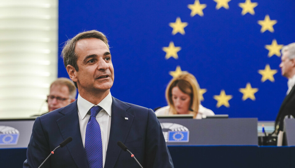 Kyriakos Mitsotakis snakker til Europaparlamentet i juli 2022.