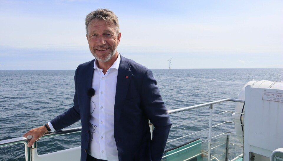 Olje- og energiminister Terje Aasland på båttur til METCentre i Nordsjøen som bl.a. tester havvind 9. august 2022.