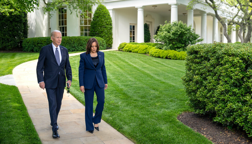 Visepresident Kamala Harris er et naturlig alternativ dersom Joe Biden dropper å stille. Det ville i så fall gjort sammenligningene mellom demokratenes landsmøter i Chicago i 1968 og 2024 enda mer aktuelle, mener innleggsforfatteren.